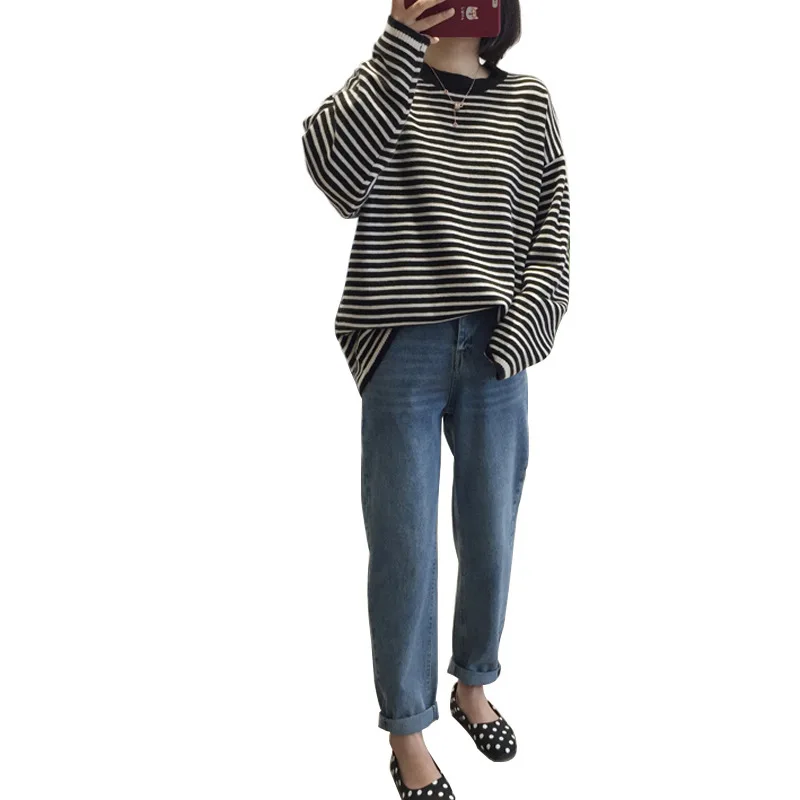 

stripes clip color sweater female 2020 new winter coat loose hedge joker round collar knit women