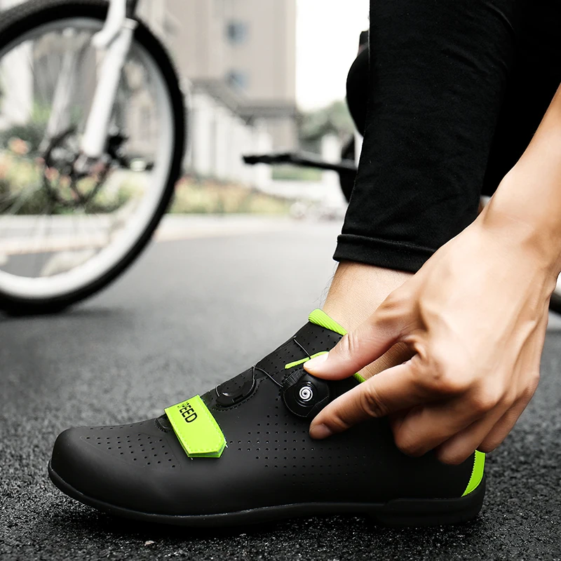 Beli -Mengunci Sepeda Gunung Sepatu Bernapas Lampu Sepeda Pria Sneakers Wanita Peta Sepeda Sepatu Pria Luar Ruangan Tahan Lama Sepeda Sepatu