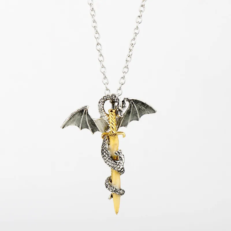 

Man Fashion Vintage Jewelry Glow In The Dark Chain Necklaces Luminous Sword Dragon Pendant Necklace For Mens Punk Jewellery