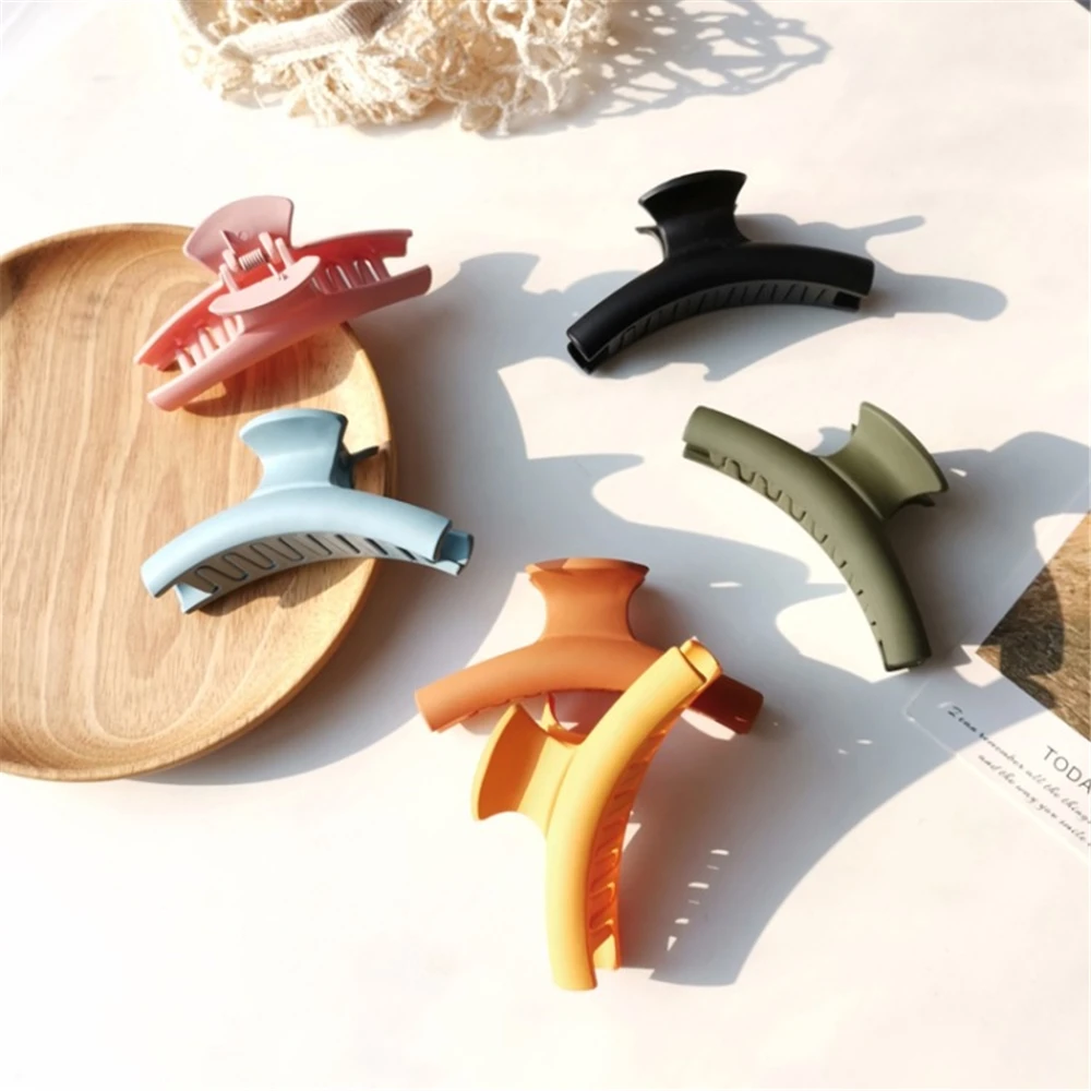 

New Fashion Female Temperament Candy Color Restoring Ancient Ways Matte Hairpin Sharks Hairpin Act the Role Ofing Is Tasted