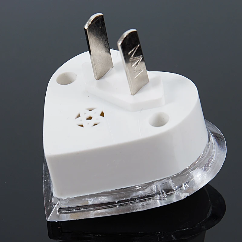 Промо-акция! Светодиодный энергосберегающий ночник в форме сердца светодиодный