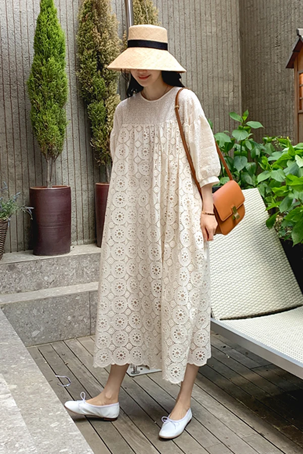 

SuperAen Lace Long Dress 2021 Summer New High-end Retro Fashion Loose Hollow Cotton Round Neck Plus Size Woman Dress