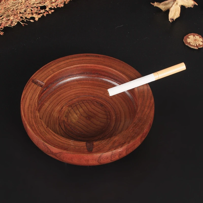 Деревянная пепельница для курения блюдо пепел сигарета табак открытая терраса