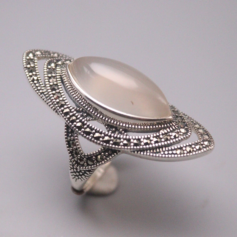 

Solid S925 Sterling Silver Ring Women Luck White Chalcedony Oval Zircon Ring 39mmW US7