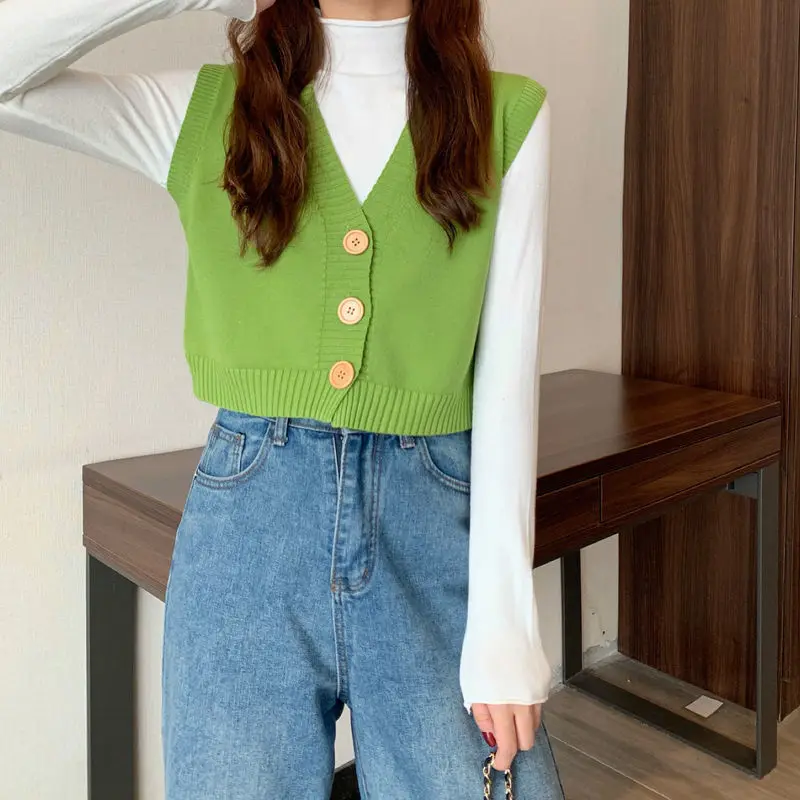 

2021 new loose V-neck short sleeveless waistcoat thin sleeveless sweater women