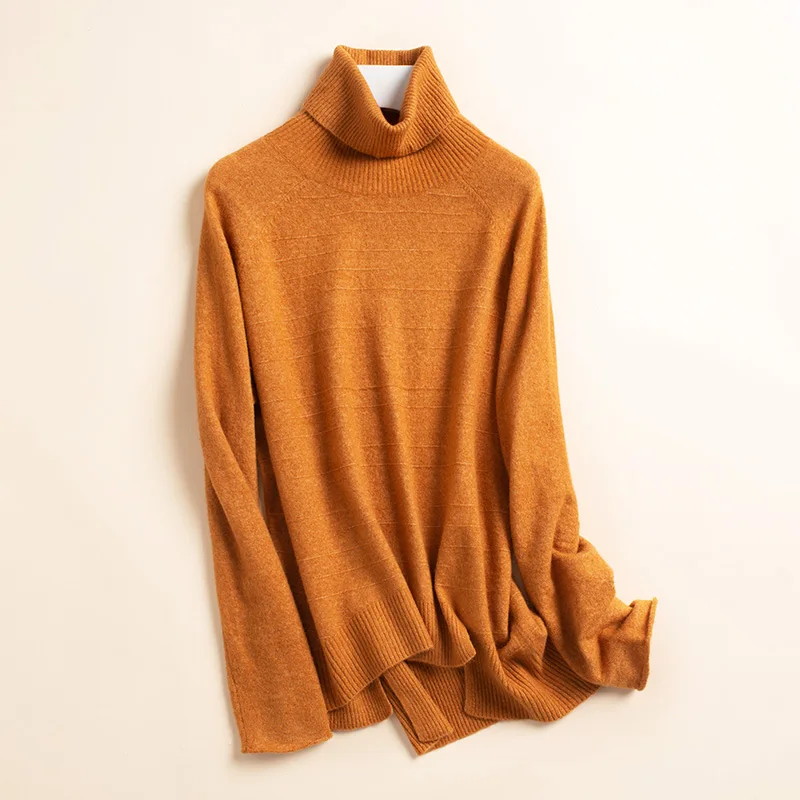 Вязаный свитер с разрезом свободный высоким воротом женский зимний корейский