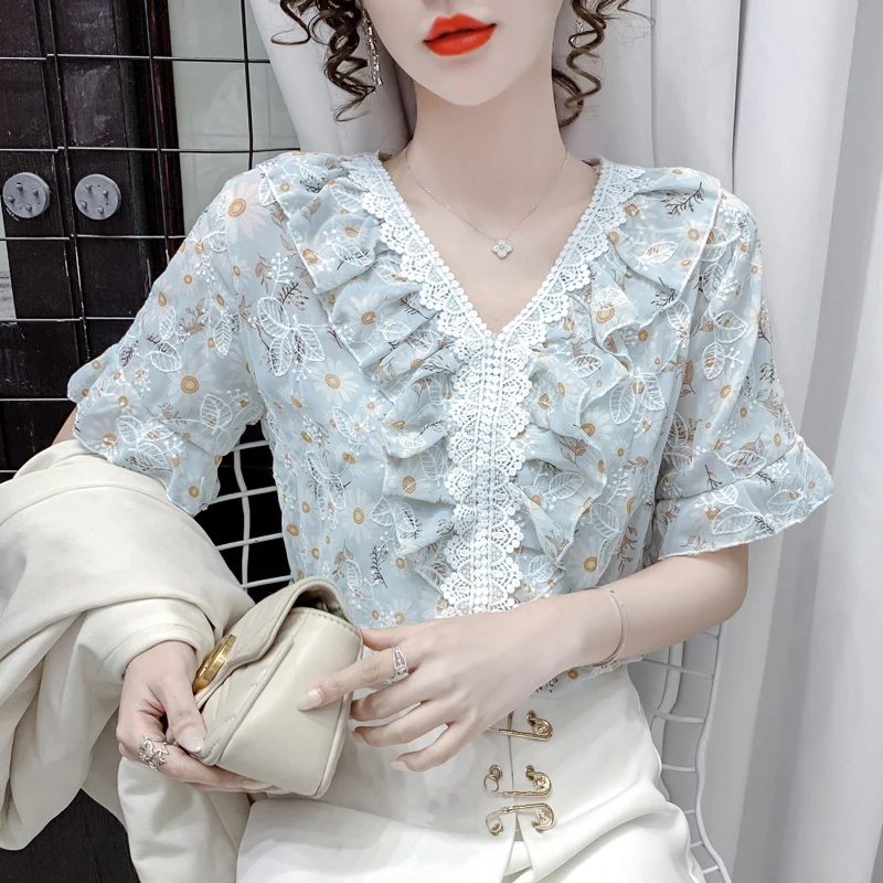 

Женский топ 2021, Летний Новый Стиль, Французский Ретро шифоновый топ с цветочной вышивкой, кружевной вышивкой и пышными рукавами для женщин