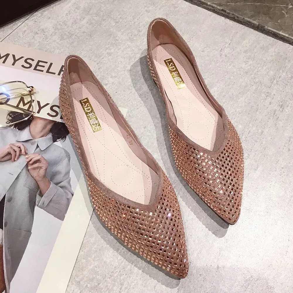 Женские туфли с острым носком простые удобные на плоской подошве Корейская