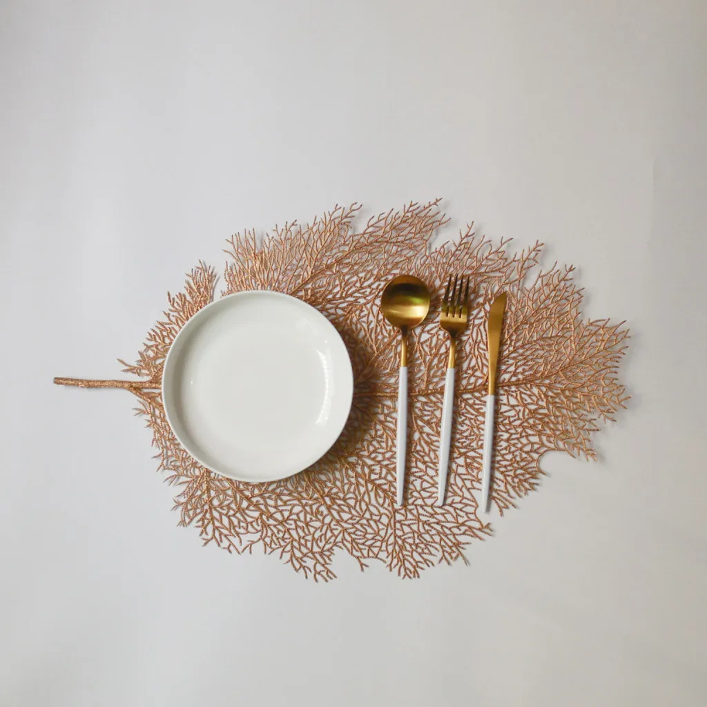 ПВХ материал пласета выдолбленные золотые штампованные салфетки Гибискус форма