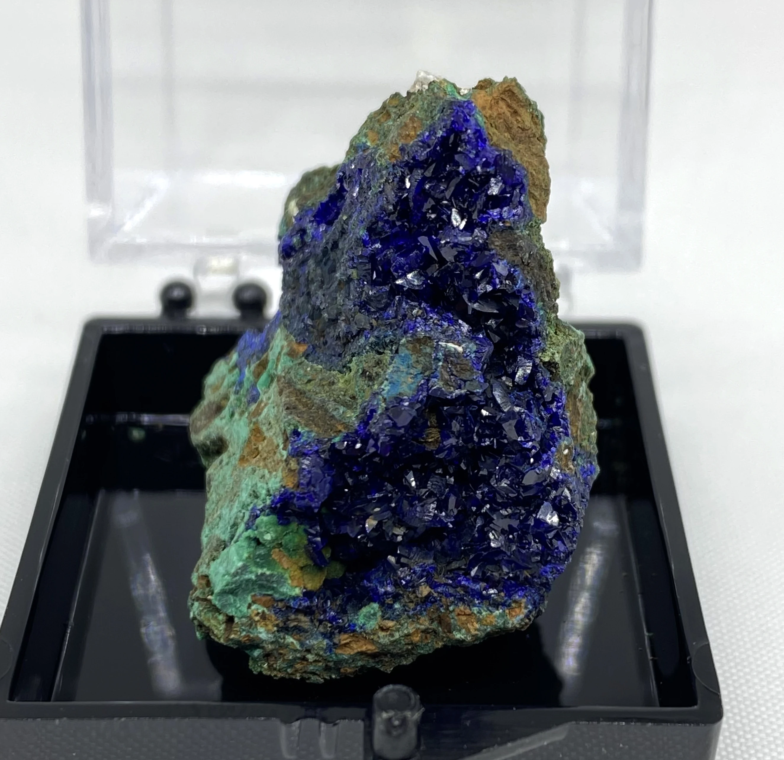 

100% натуральный красивый азуритовый минеральный образец, Кристальные камни и кристаллы, лечебный кристалл, размер коробки 3,4 см