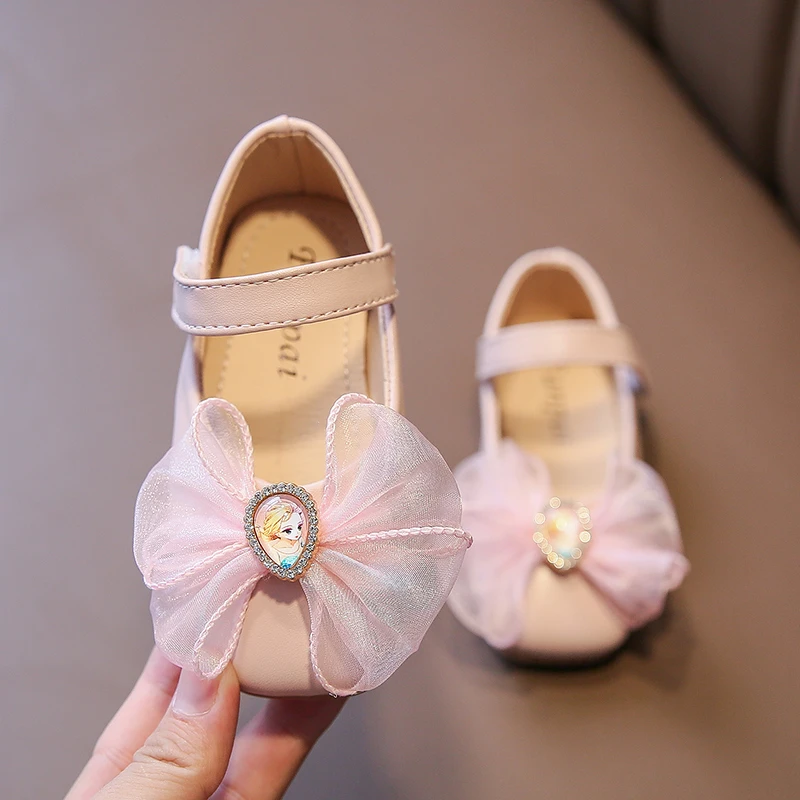 

Туфли Стразы в Корейском стиле для маленьких девочек, туфли принцессы с квадратным носком, мягкие кожаные туфли на плоской подошве для вече...