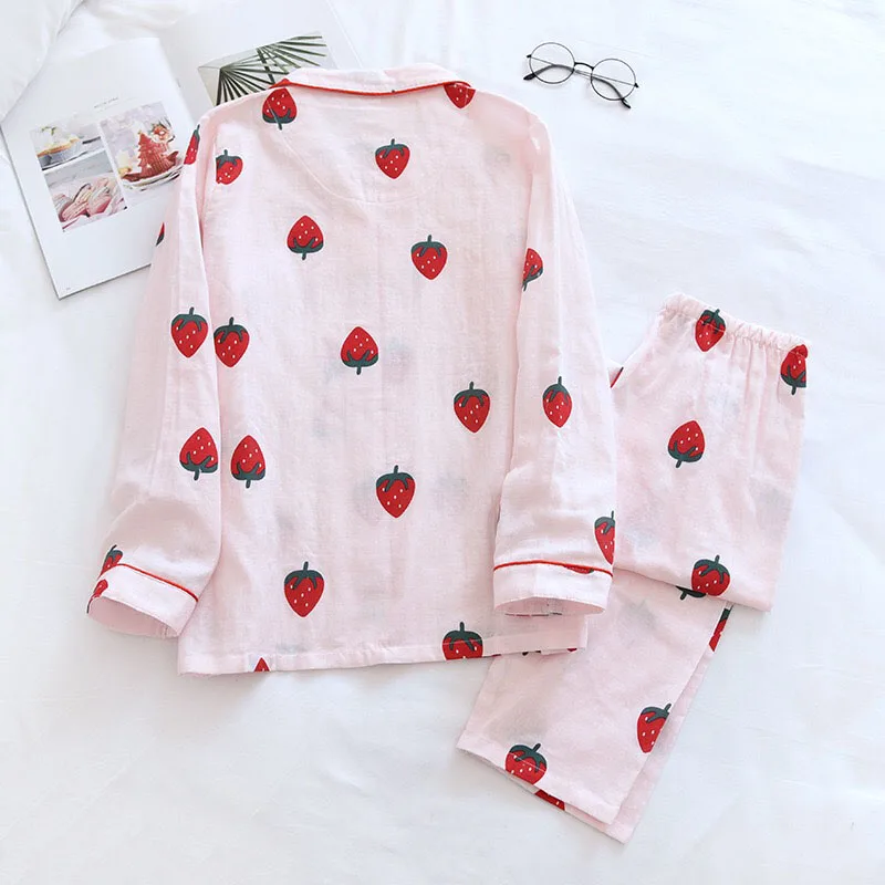 

Autumn New Girls Sweet Strawberry Printed Fresh Style Homewear Loose Thin Turn-down Collar Sleepwear Set Women Soft Cotton Wear