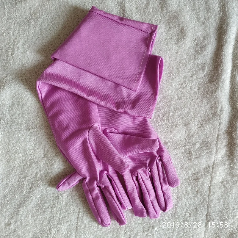 Для детей возрастом от 7 до 12 лет для девочек с цветочным рисунком студентов