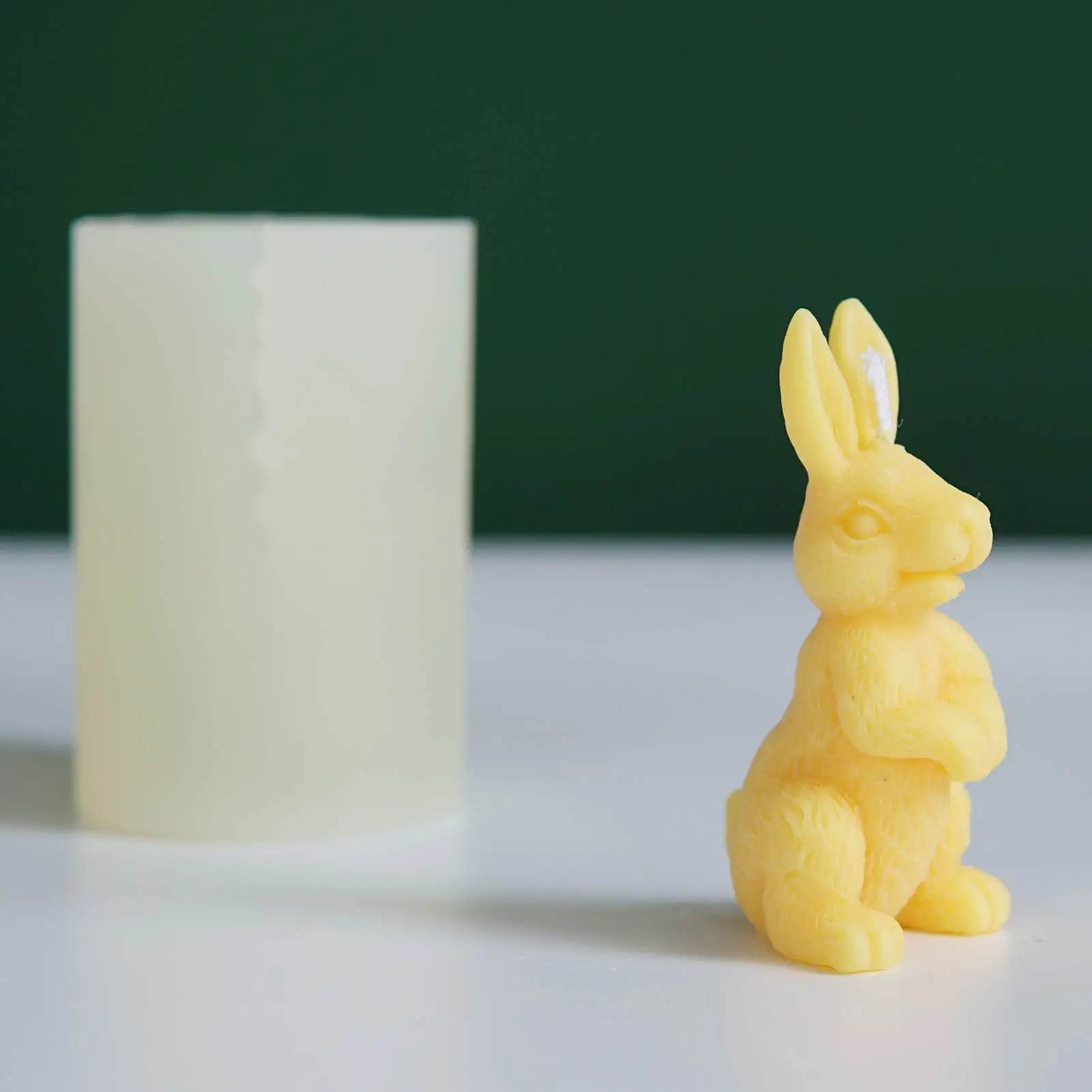 

DIY Plaster Mould Cute Rabbit Silicone Mold for Gifts
