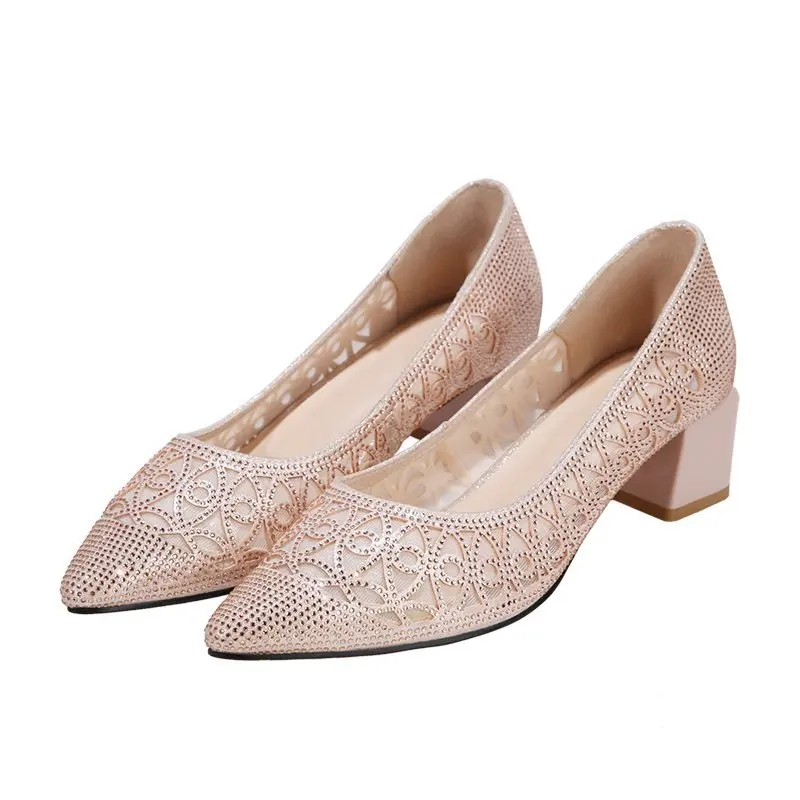 Туфли-лодочки женские на квадратном каблуке заостренный носок модная обувь из