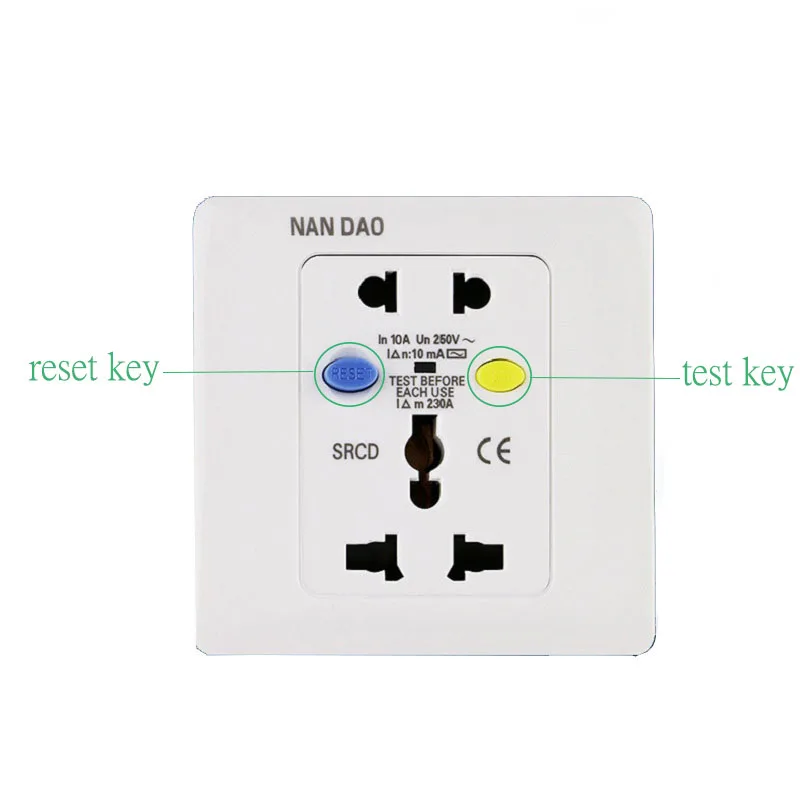 Настенная электрическая розетка с защитой от протечек универсальная стандарта