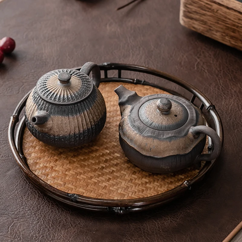 

Ceramic Retro Teapot Handmade Kungfu Tea Set Chinese Creative Small Teapot Handle Household Tetera Household Products DG50CH