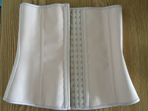 Корсет бежевый из латекса с 3 крючками 4 стальных кости | Женская одежда