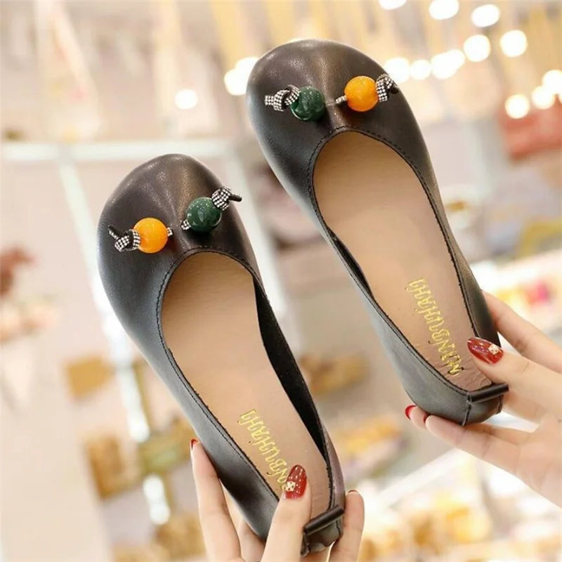 

hot women Asakuchi Flat shoes Fashion Peas shoes Woman Non-slip soft bottom Lazy shoes Women's single shoes size 35-41