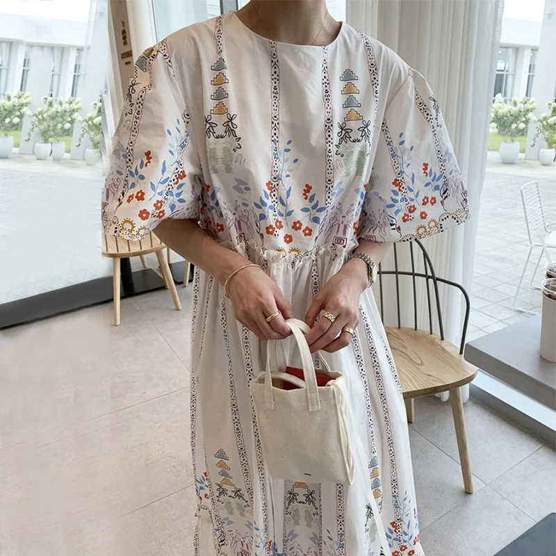 

Korean Elegant Vintage O Neck Women Flying Sleeve Long Floral Dress Summer 2021 Loose Casual Ladies Maxi Dress Vestidos Fashion