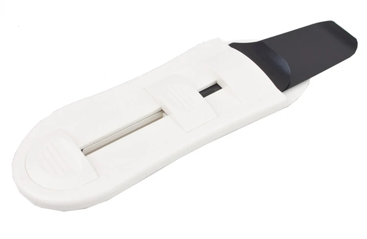 Защитный экстрактор для пленки Retriever 35 мм 135 |