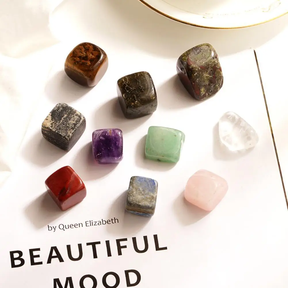 Натуральный кристалл куб из дробленого камня смесь семь чакр лечебный камень