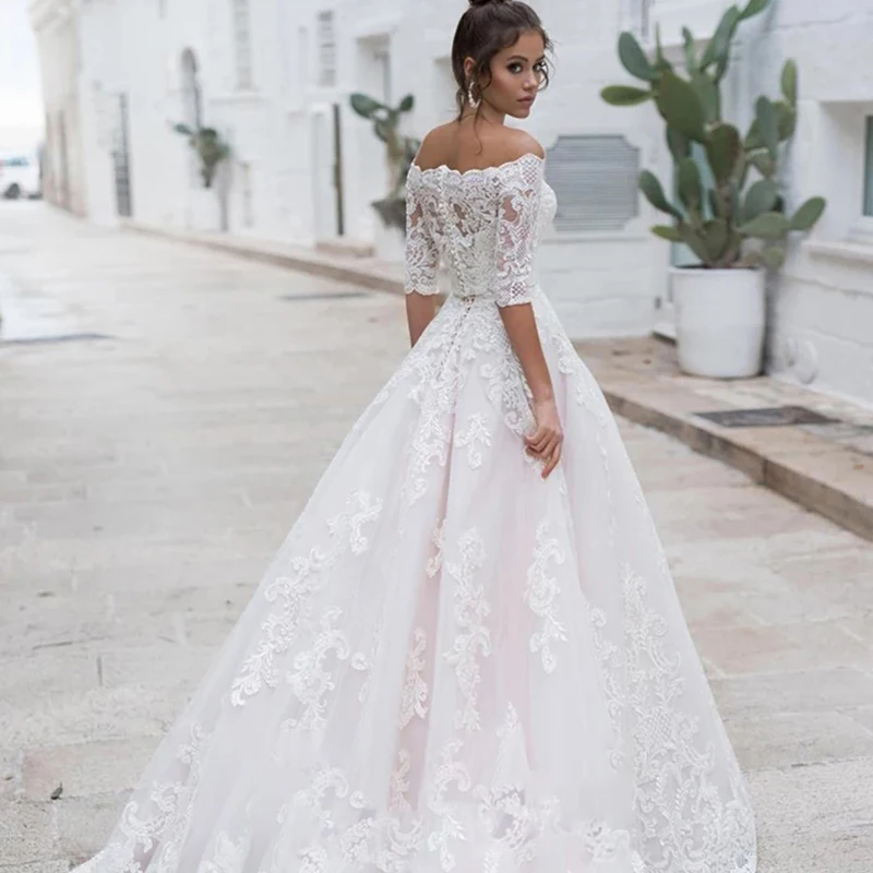 Lace wedding dress one shoulder long sleeve  retro beautiful bridal dresses 3d flower embroidery big skirt