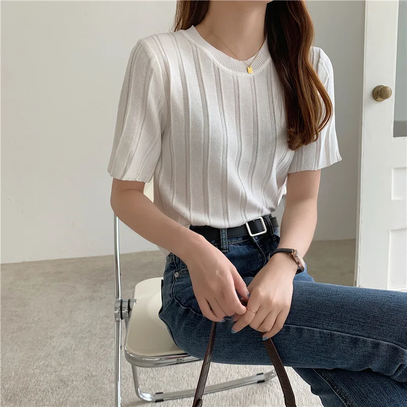 

Women Summer thin Ice Silk O-neck Knitted Tops Casual Women Short Sleeve Pullover Loose White Yellow T-shirt Women Clothes