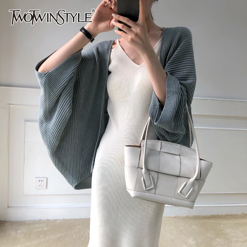 

TWOTWINSTYLE Solid Color Sweater For Female V Neck Lantern Lantern Long Sleeve Loose Women's Casual Sweater Fashion Autumn New