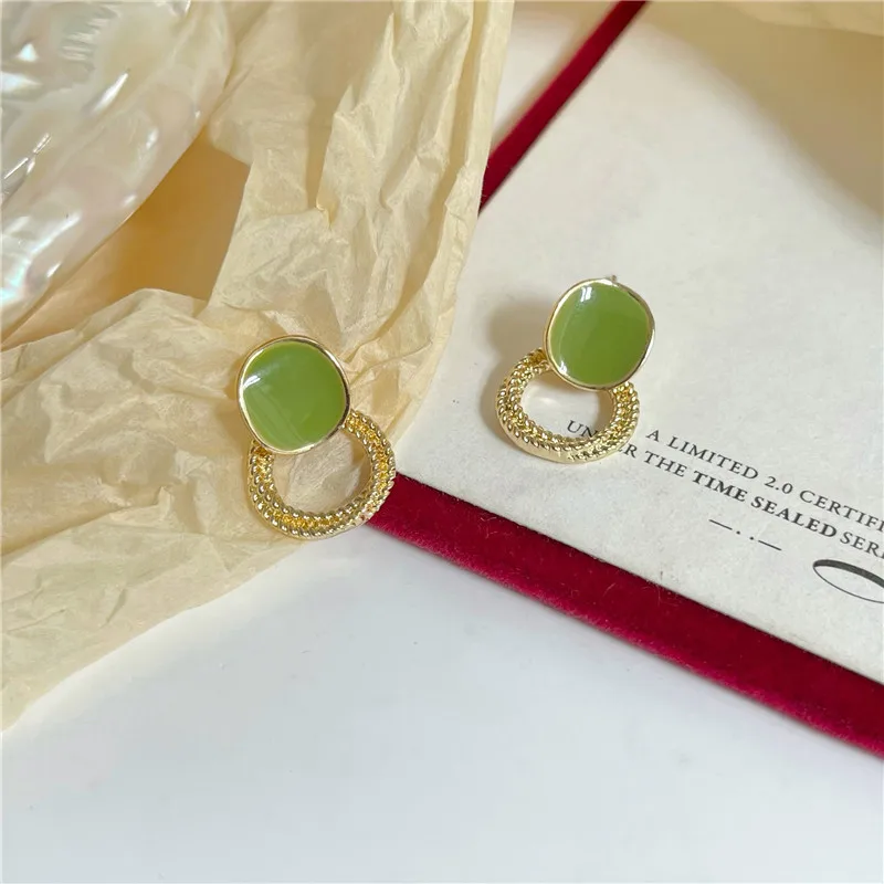 

SHANGZHIHUAS925 silver needle earrings female green temperament web celebrity 2021 new earrings pendant simple geometric studs