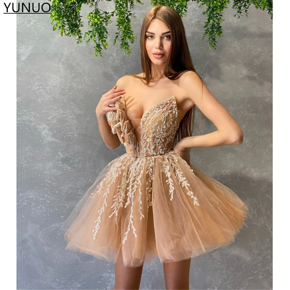 

YUNUO Sexy Tulle A-Line robes de cocktail dresses V-Neck Sleeveless Beading Homecoming Party Gowns Short Prom Dress Mini Length