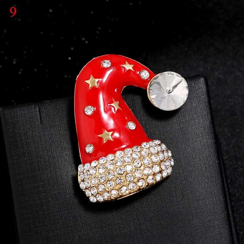 

Christams Fashion Enamel Lapel Pins snowman Gifs Mix Brooches Badges Backpack Cute Pins Gifts For Friends Wholesale Jewelry
