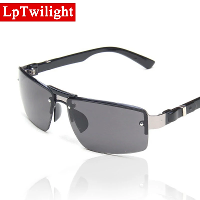 

Очки солнцезащитные мужские в металлической оправе с защитой UV400