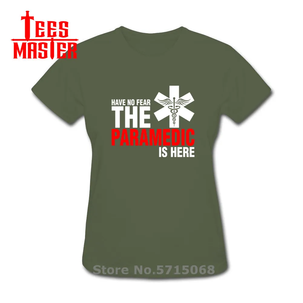 Летняя мужская футболка с надписью не боится что здесь находится фонарик новые