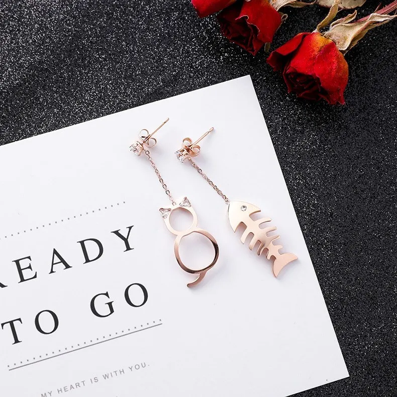 Новые асимметричные серьги рыбки в виде кота милые гвоздики рыбьей кости для