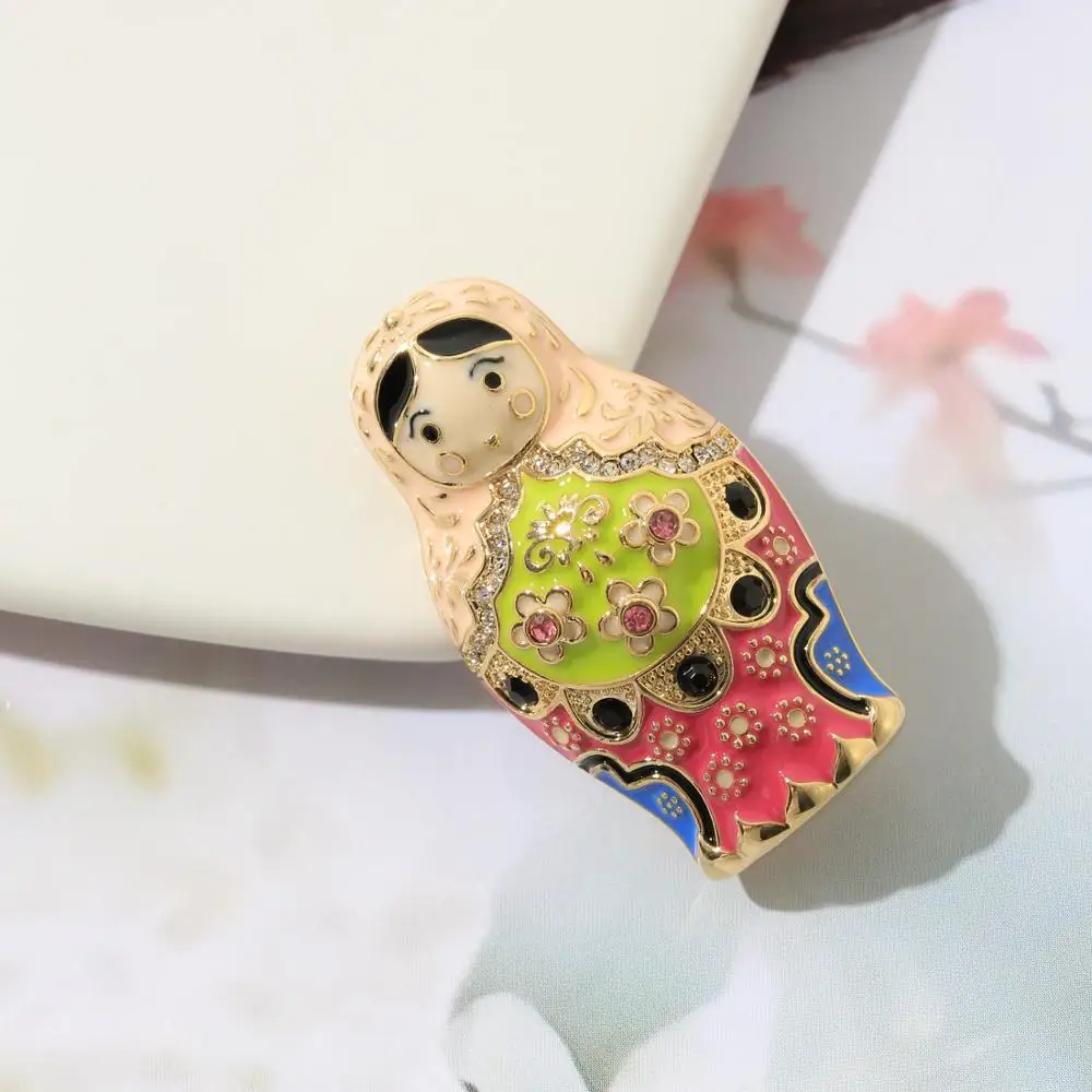 Neoglory яркие и Милые Броши в виде русской матрешки куклы для женщин милые