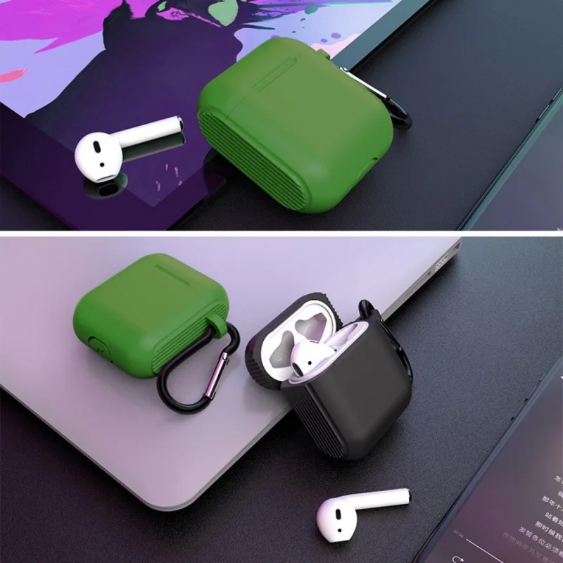 Силиконовый беспроводной зарядный чехол для телефона с брелоком в комплекте Airpod