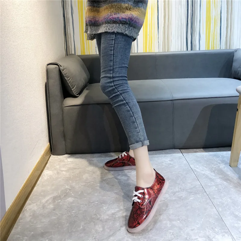 

LIBIELIy Pop Fashion Serpentine Flats Women Shoes For Woman Lace Up Flat 2cm Heel Basic Female Ladies Plus Size 41 42 43