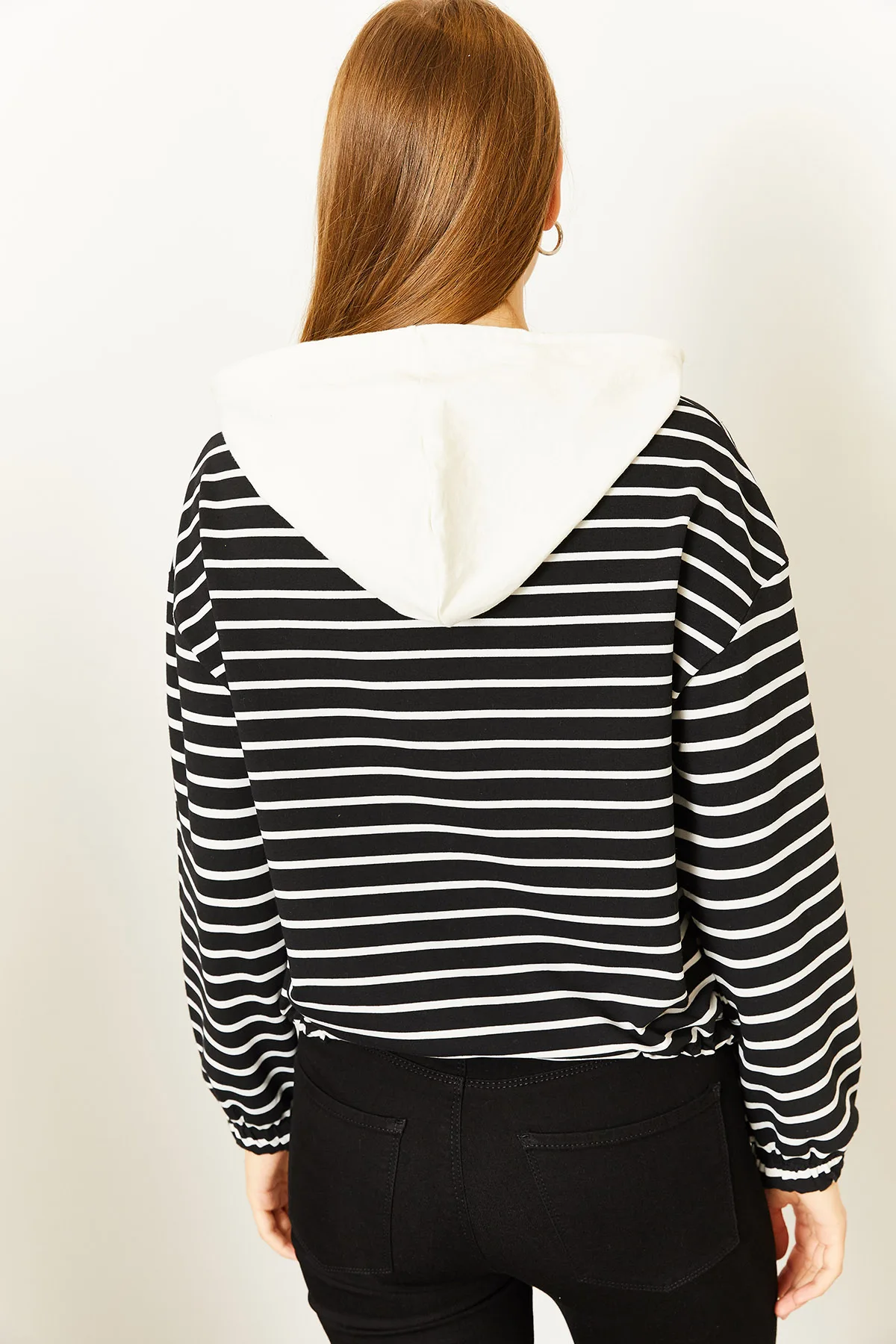

Women Black Striped Hooded Short Sweatshirt Cotton Round Neck Hooded Cotton Protecting From Cold Latest Fashion Quality Material