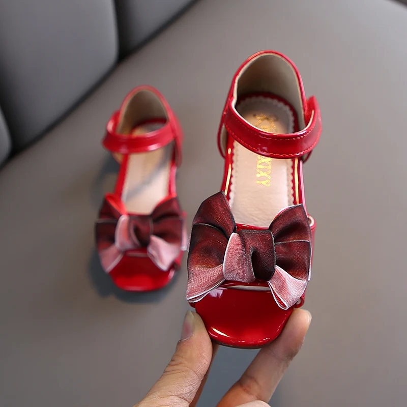 Туфли принцессы для девочек 2020 Детские балетки на плоской подошве с цветами