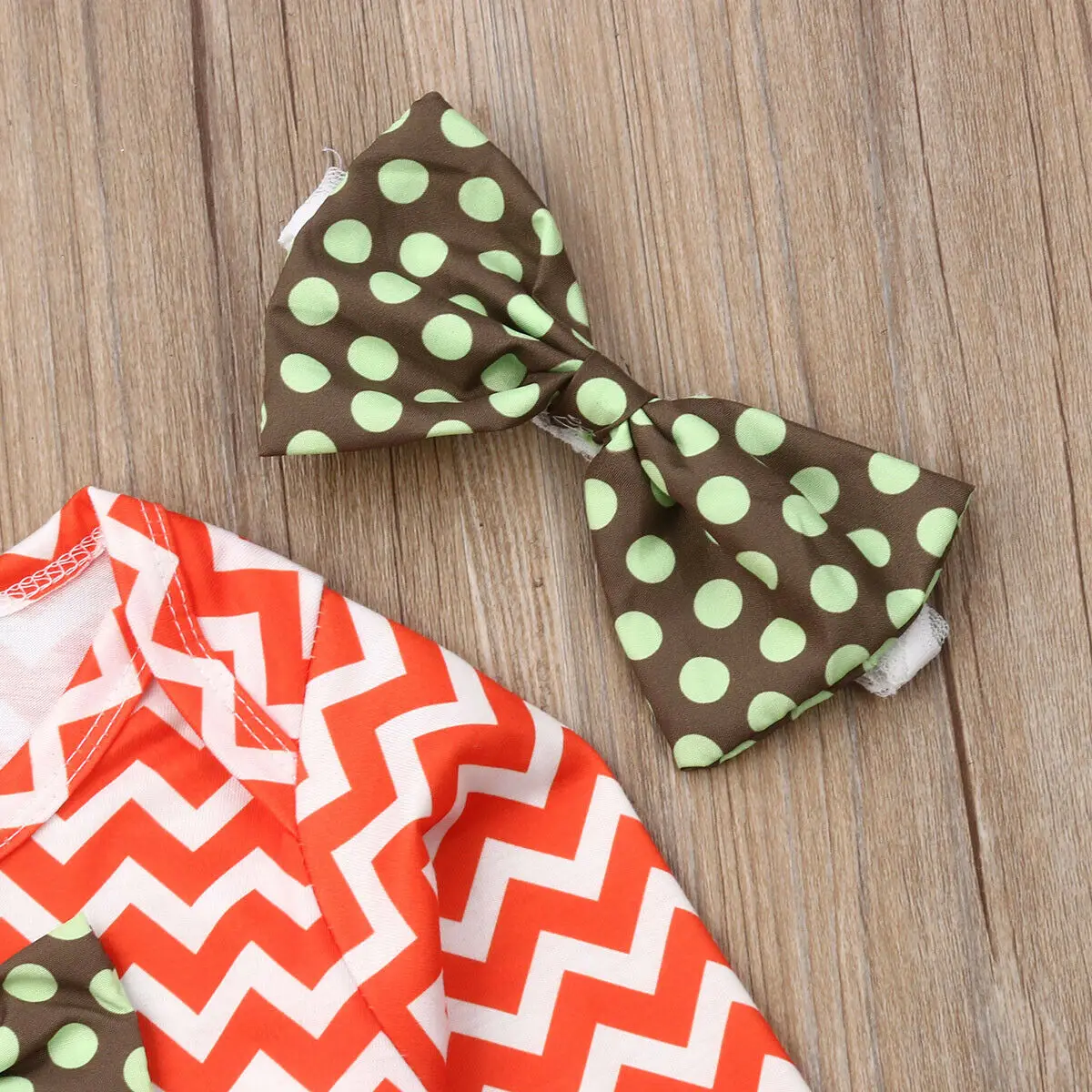 Детский весенне-осенний комбинезон с волнистыми складками и принтом в виде