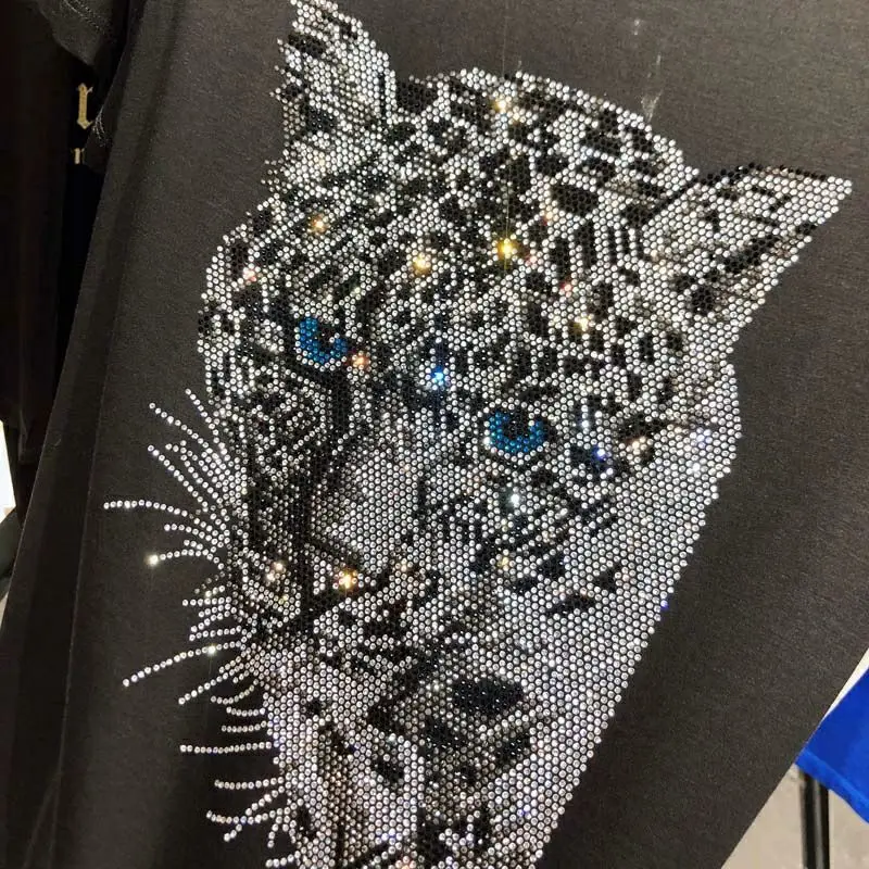 

2021 European Leopard Hot Rhinestone Night Shining Men's Sweater Sweatshirt Brand Cashmere Street Fashion Pullover