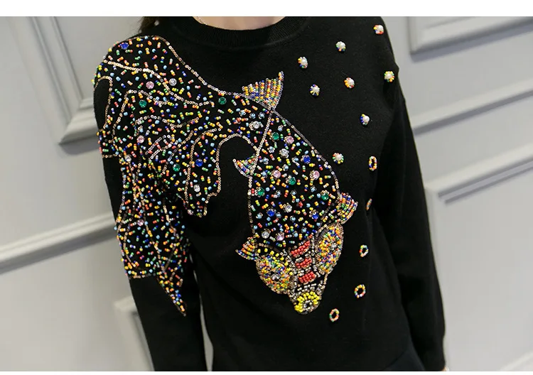 2018 Autumn Winter Fashion Women Sweater with Goldfish Pattern By Hand Made Beadings Long Sleeve O-neck Pullover Kawaii | Женская одежда