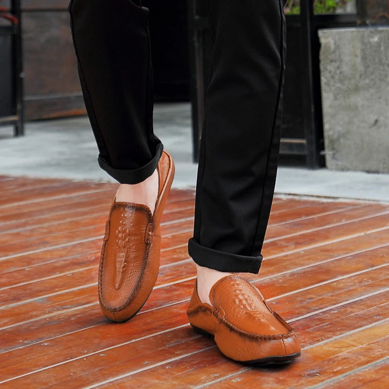 

Hot sale Comfortable Slip On Men Loafers Casual Shoes Man Genuine Leather Shoes Men Flats Driving Shoes Moccasins Plus Size 46