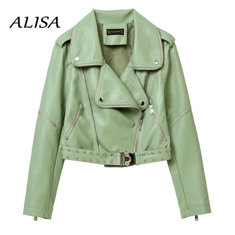 

Женская кожаная куртка с отложным воротником и заклепками