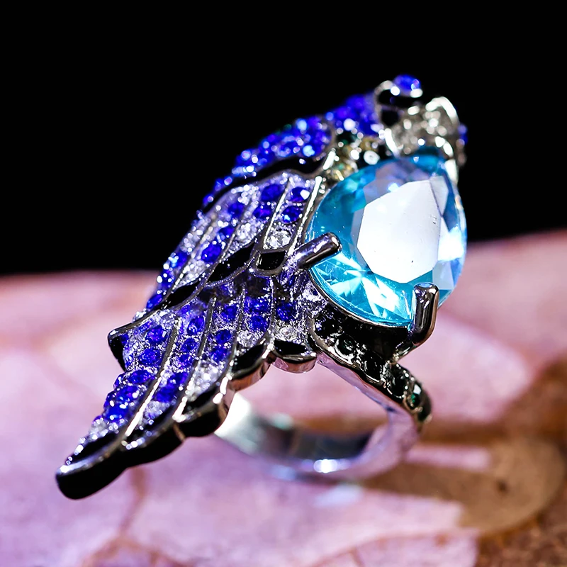Фото Модное женское милое кольцо с попугаем классическое обручальное камнем и