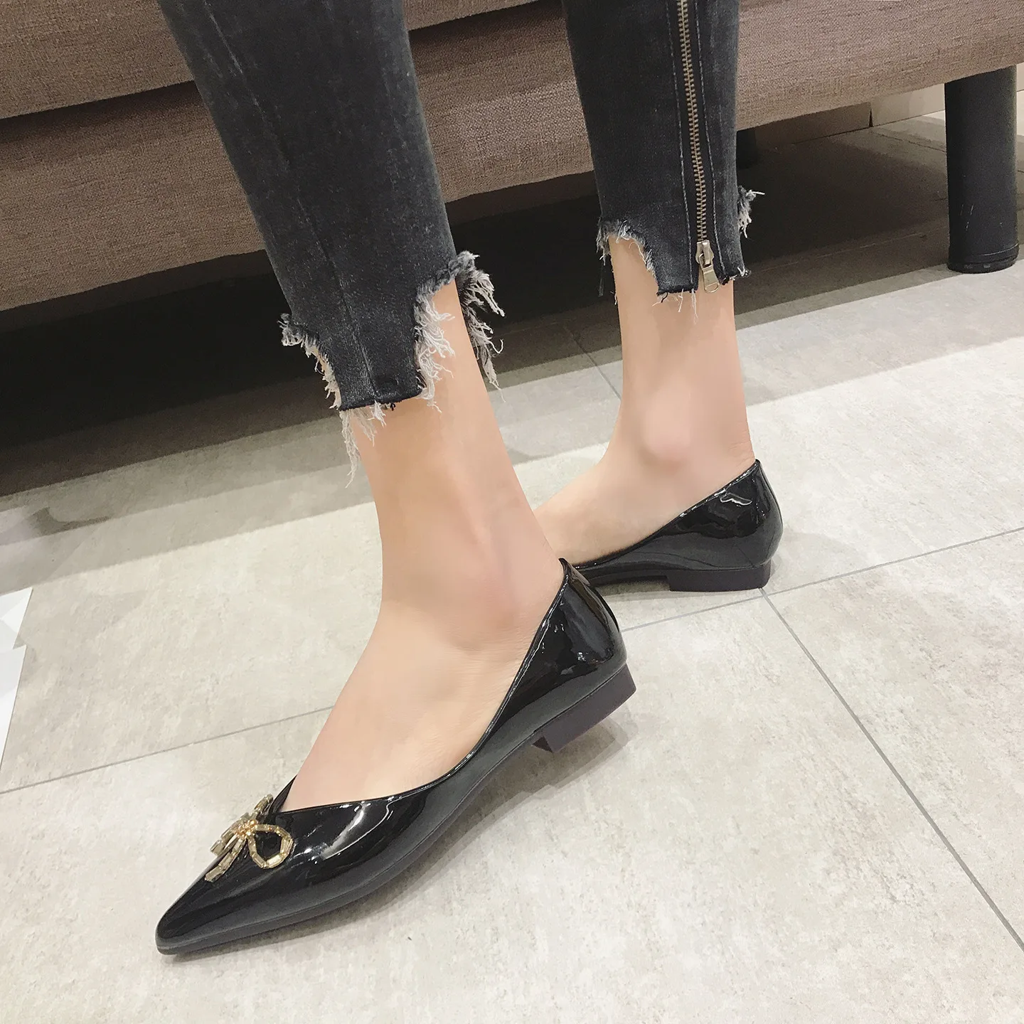

Shoes On Heels 2021 Fashion Women's Pointed Toe Casual Female Sneakers Autumn All-Match Flats Shallow Mouth Modis New Fall Summe