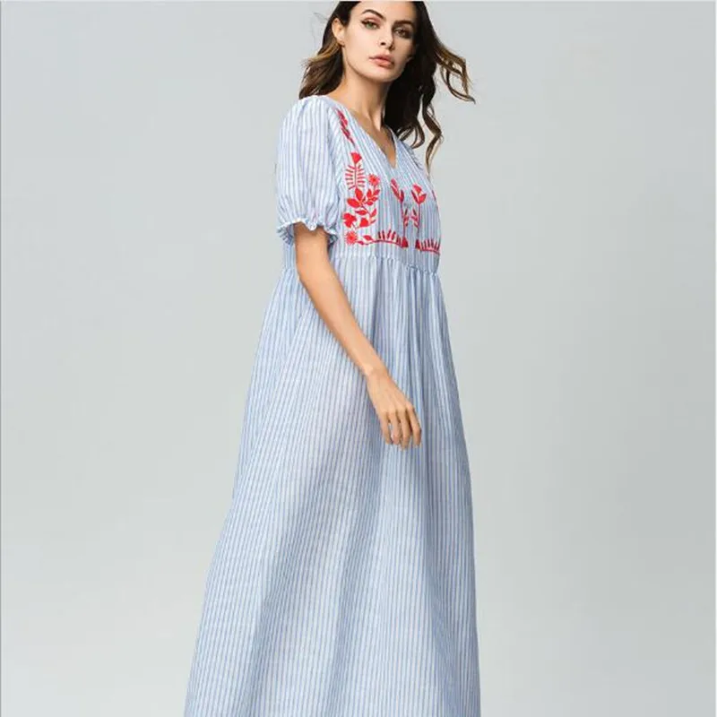 Длинное платье трапециевидной формы с высокой талией в Вертикальную Полоску