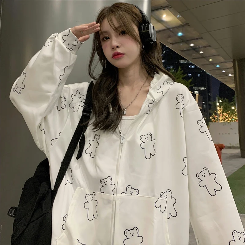 

Женская Корейская кавайная свободная ретро-толстовка с принтом медведя из мультфильма женские свитшоты в японском стиле Харадзюку