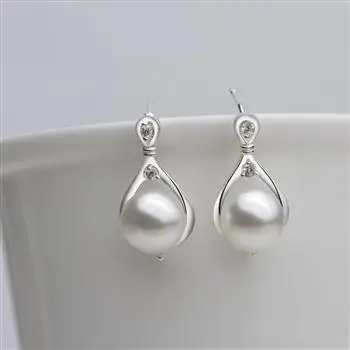 

Water drop pearls korean fashion piercing Silver 925 stud dangle Hanging Earrings for women teens 2021 trend jewelry Ear cuffs